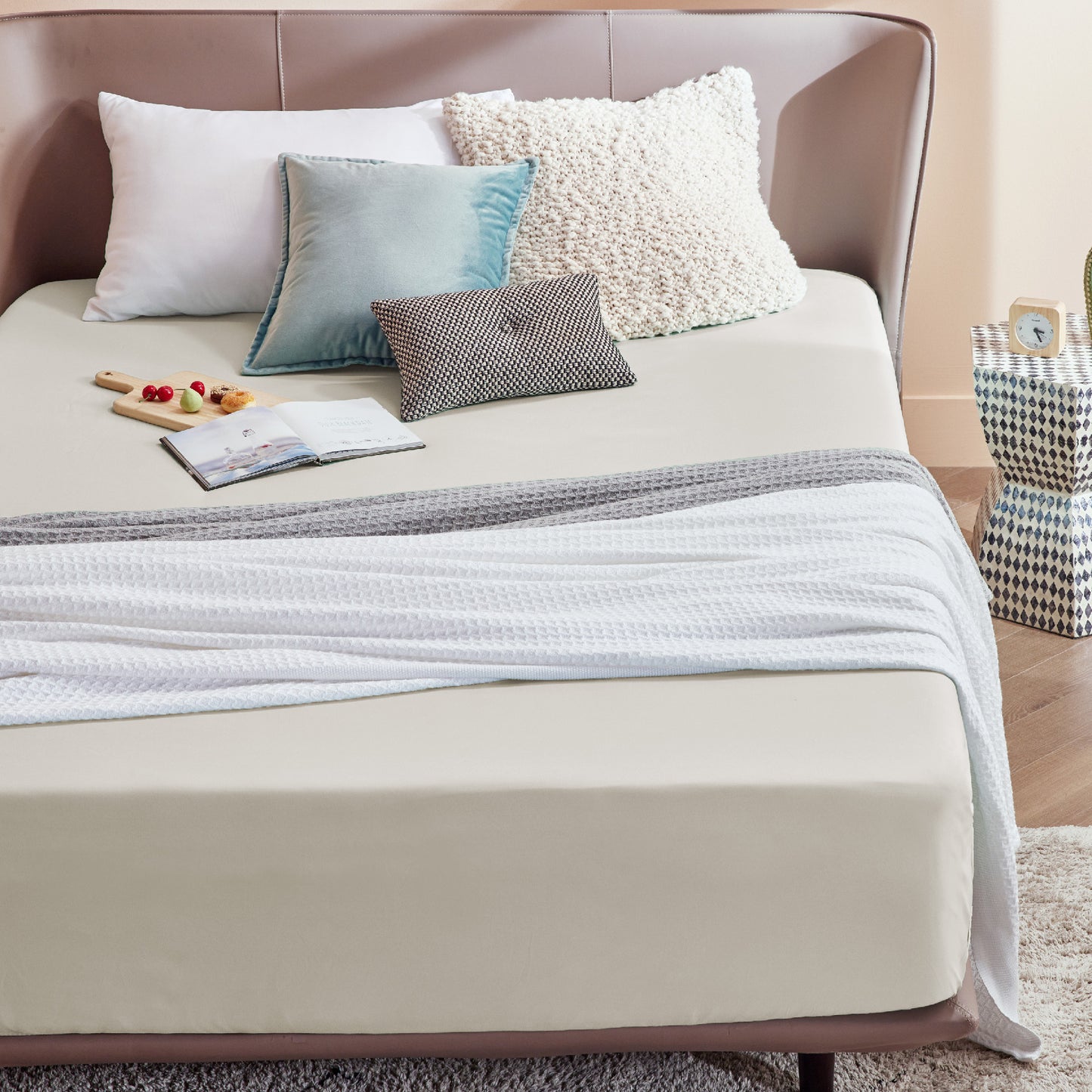 Extra Deep Fitted sheet