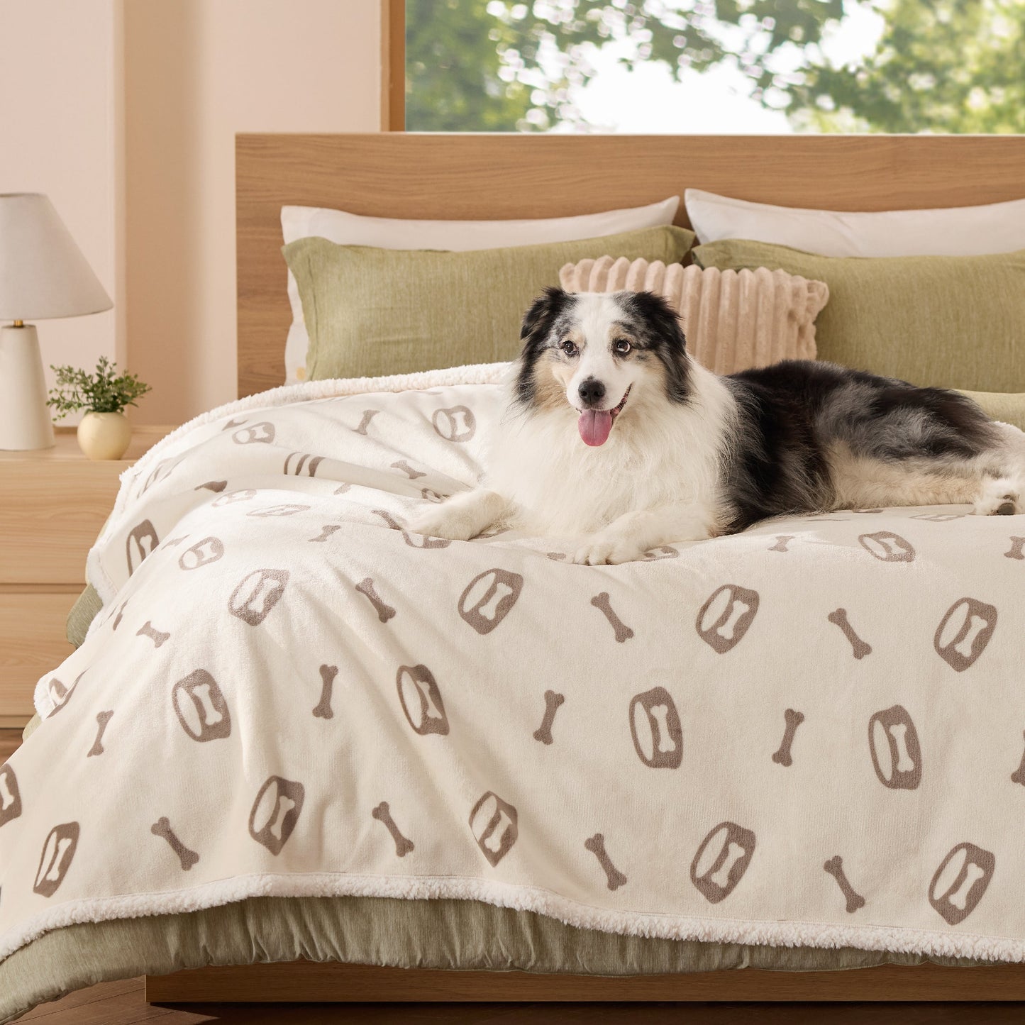 Reversible Waterproof Sherapa Blanket