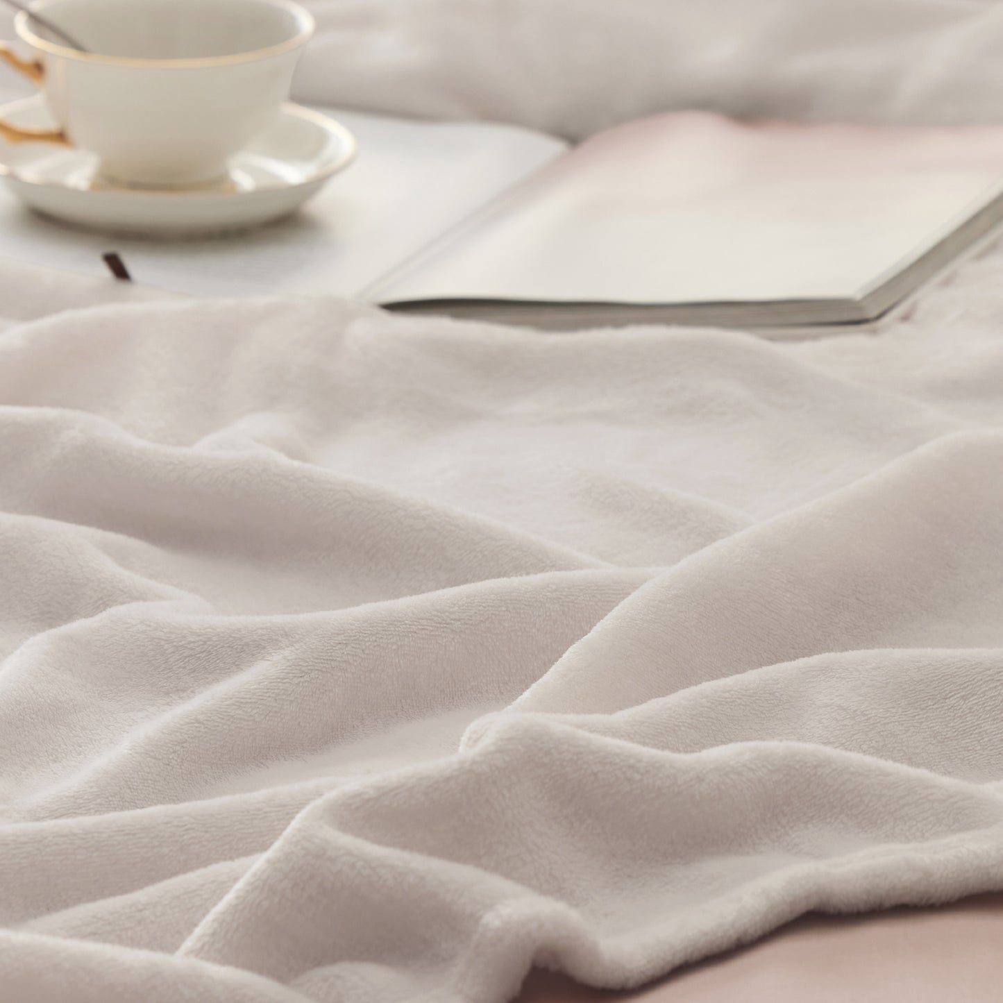 Classic Flannel Fleece Blanket