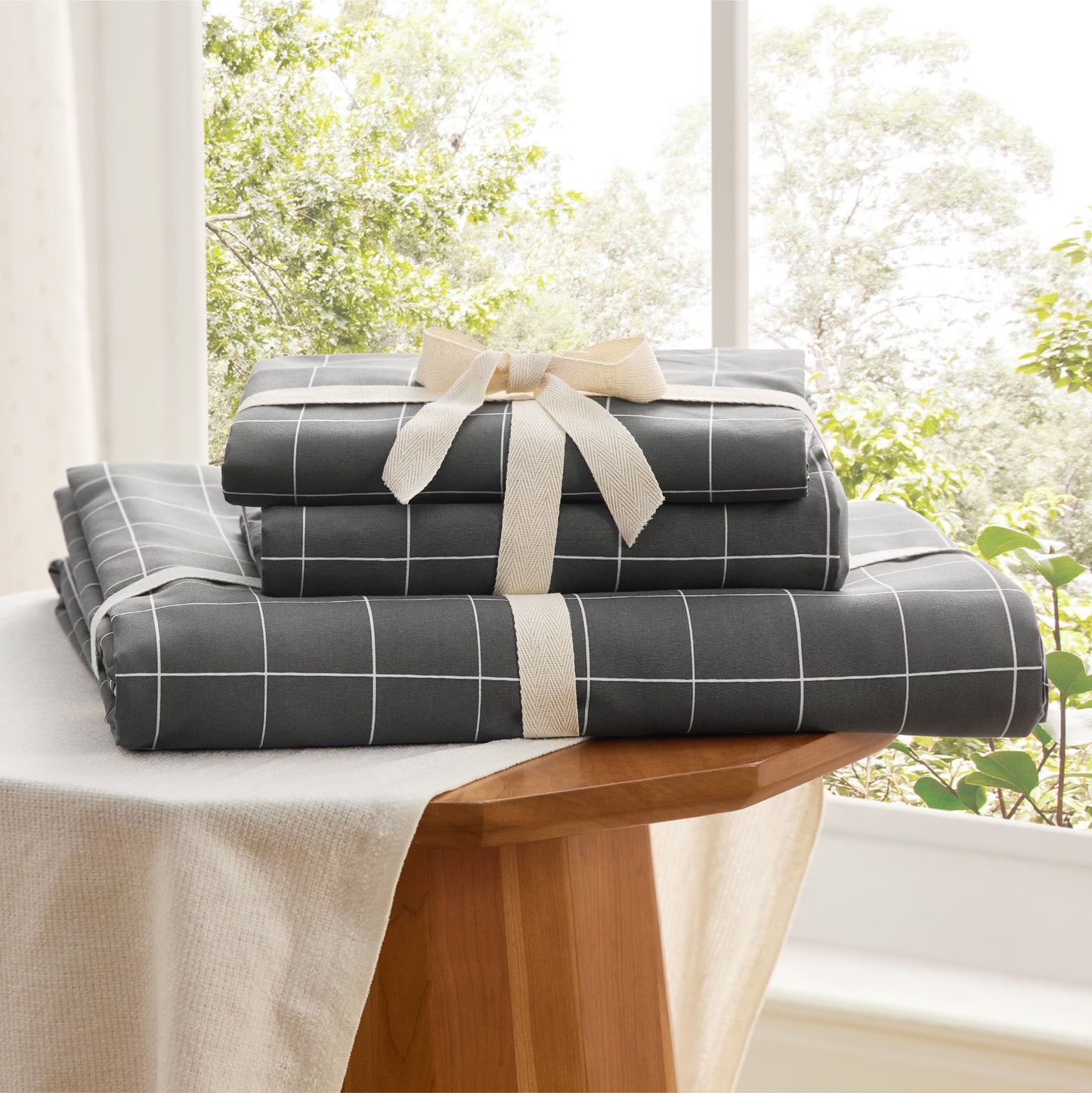 Patterned Polyester Microfiber Duvet Cover Set