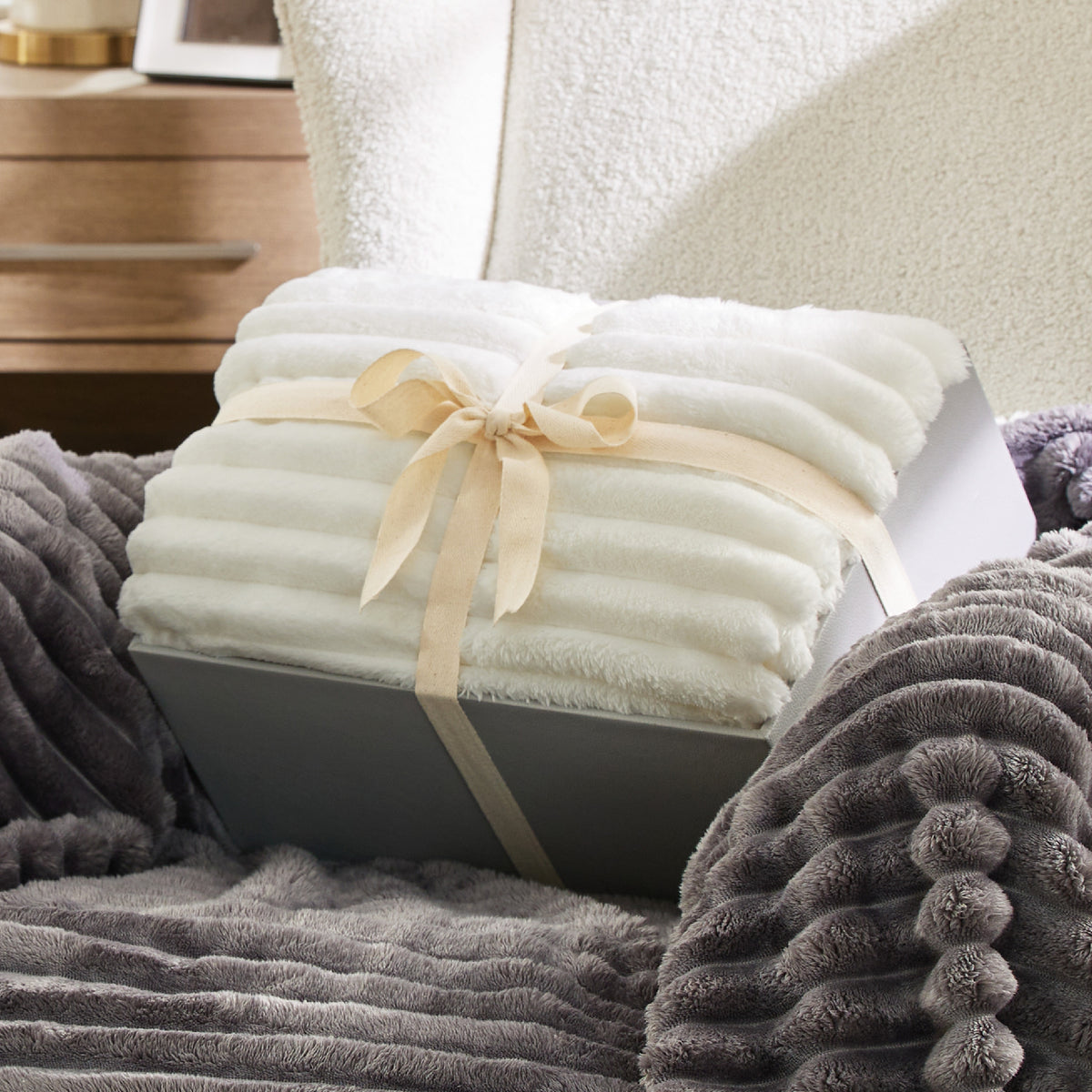 Acquard Stripes Shaggy Sherpa Blanket
